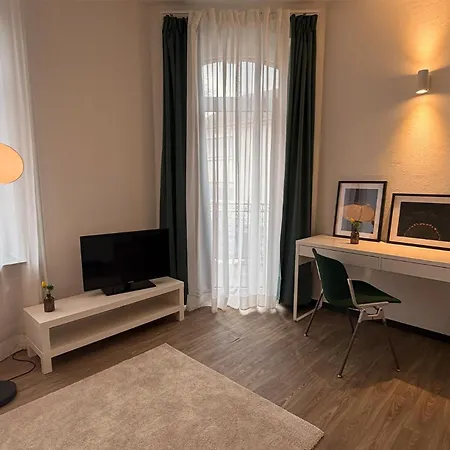 Josefs Sibille * Schlangen