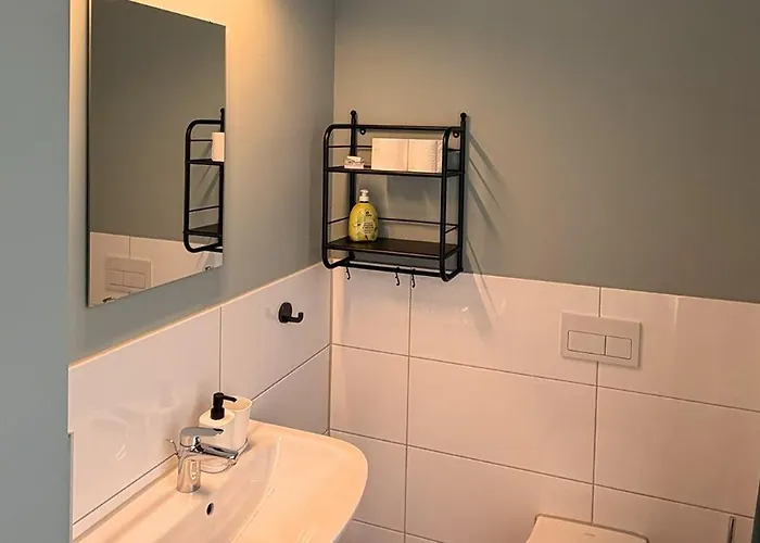 Josefs Sibille Herberg Schlangen