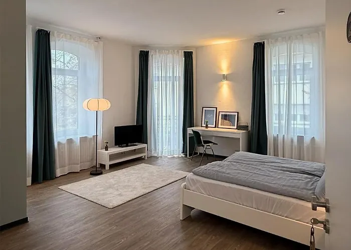 Josefs Sibille * Schlangen